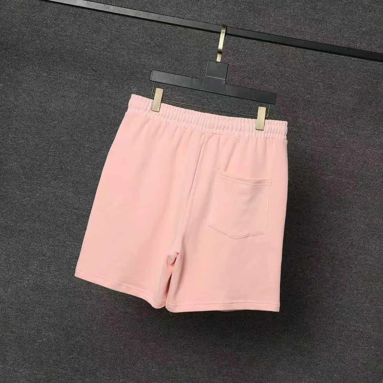 CASABLANCA Casa shorts Printing technology Original development Using gram custom terry fabric Upper body is comfortable Back pocket design Original turning details Made by domestic first-line brands Factory OEM Workmanship is impeccable Wash mark Main wheat Hang tag Complete packaging Sizes S.M.L.XL